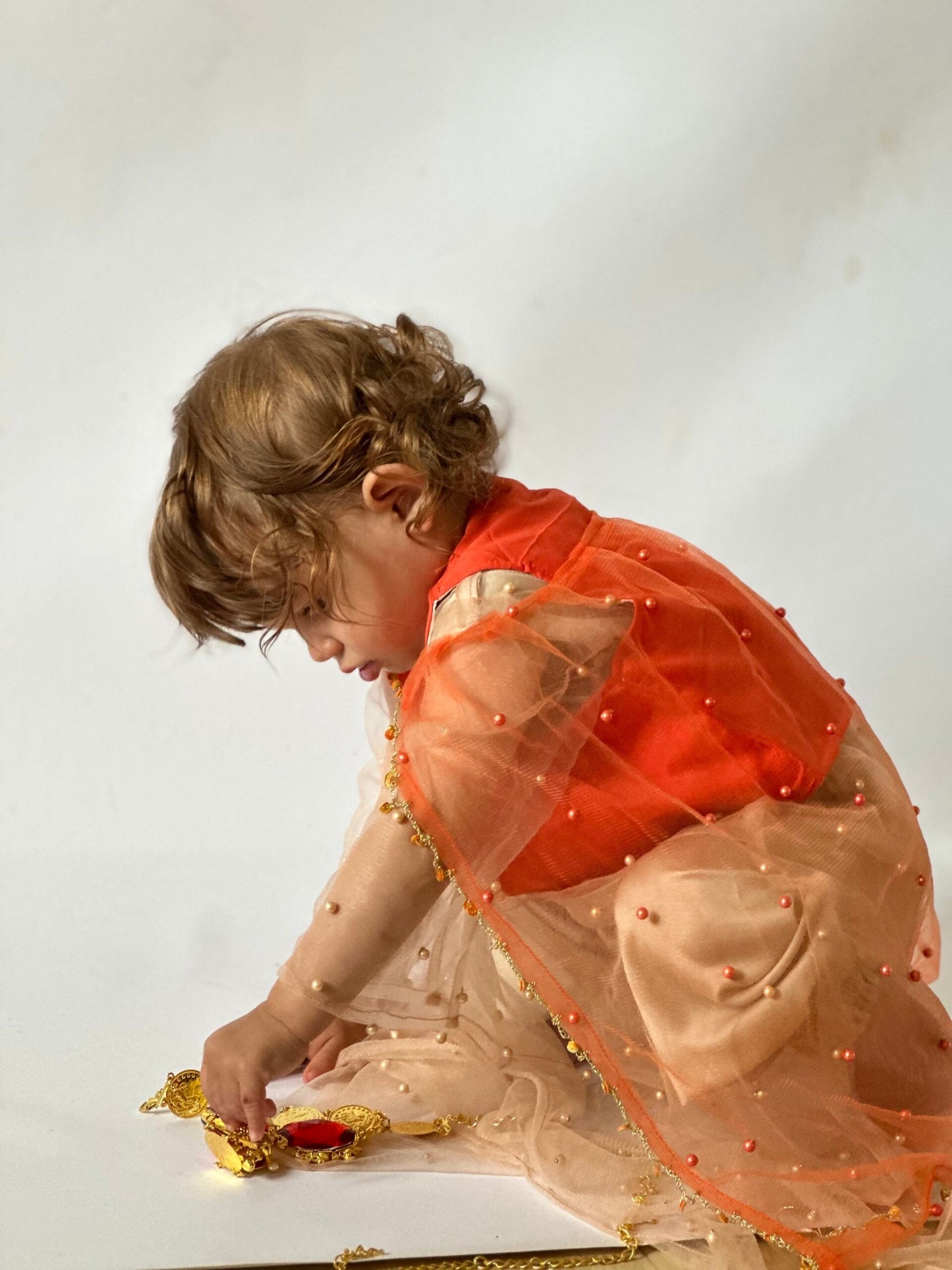 Sara Beige with Orange 5 items including