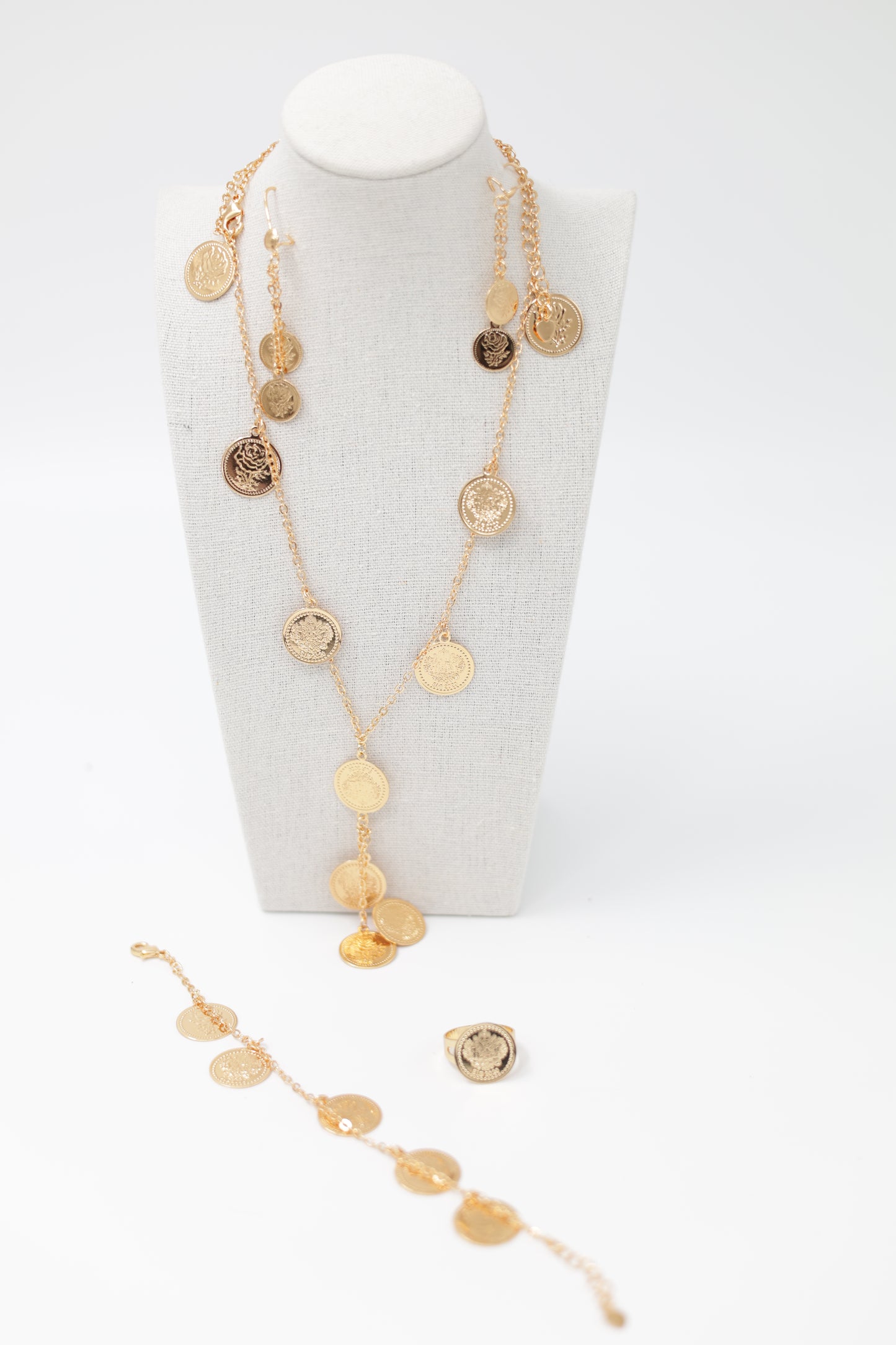 Floral Coin Jewelry Set – Gold Plated