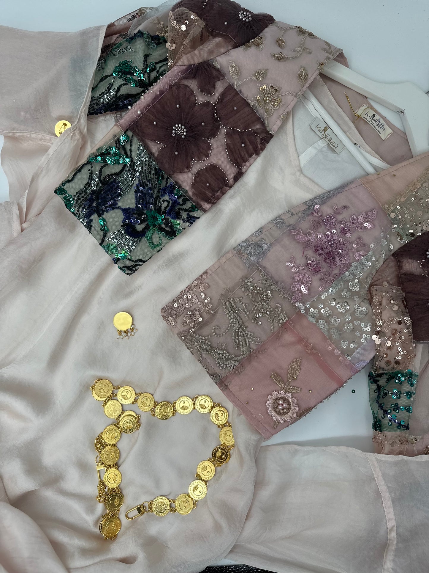 Zhwan Eco Collection ژوان ژینگە کالکشن includes Belt and Arm pin Shamaran collection