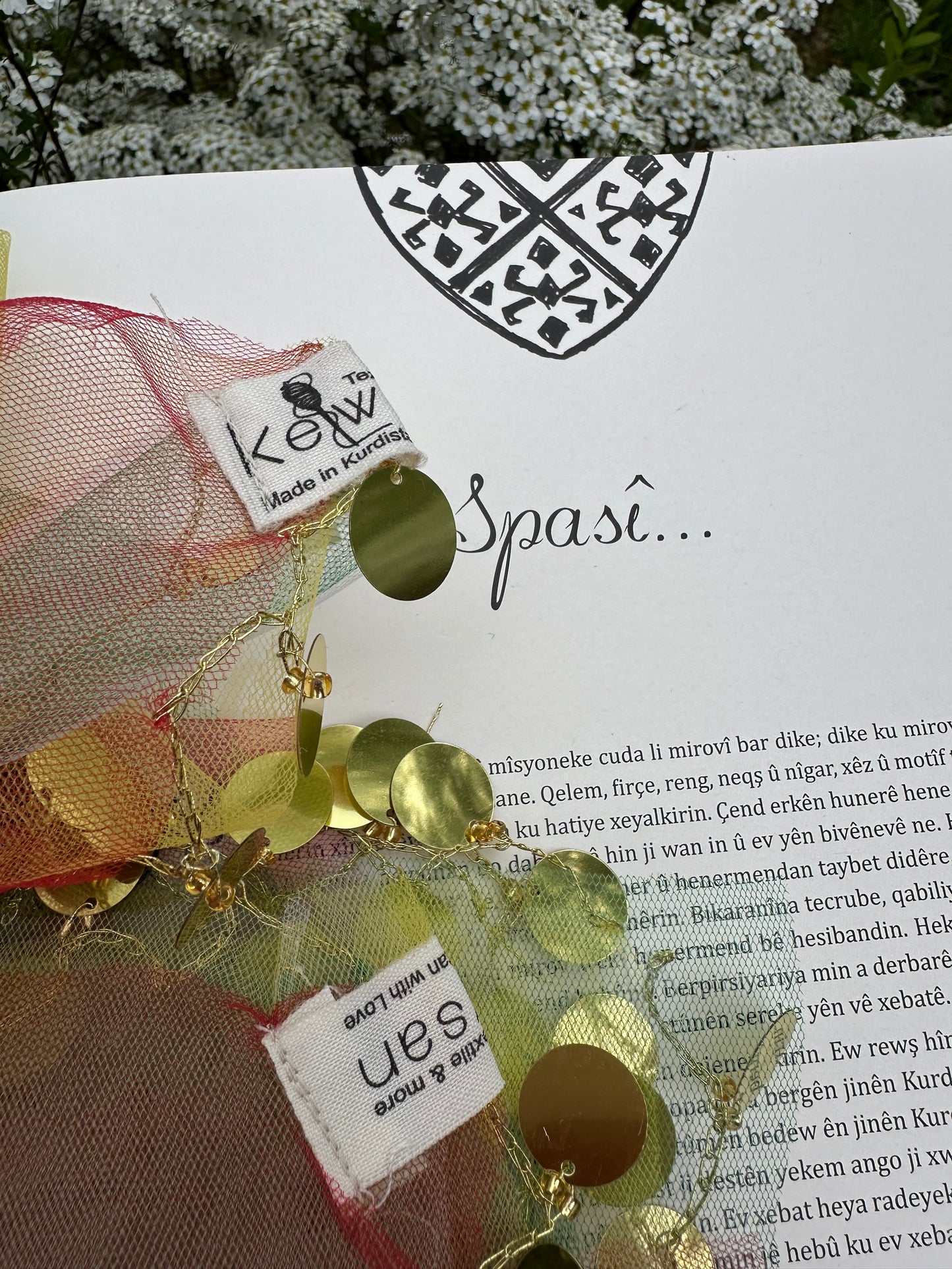 Kurdish Govend Flag – Handmade Sequin Flag for Kurdish Events 4 pieces