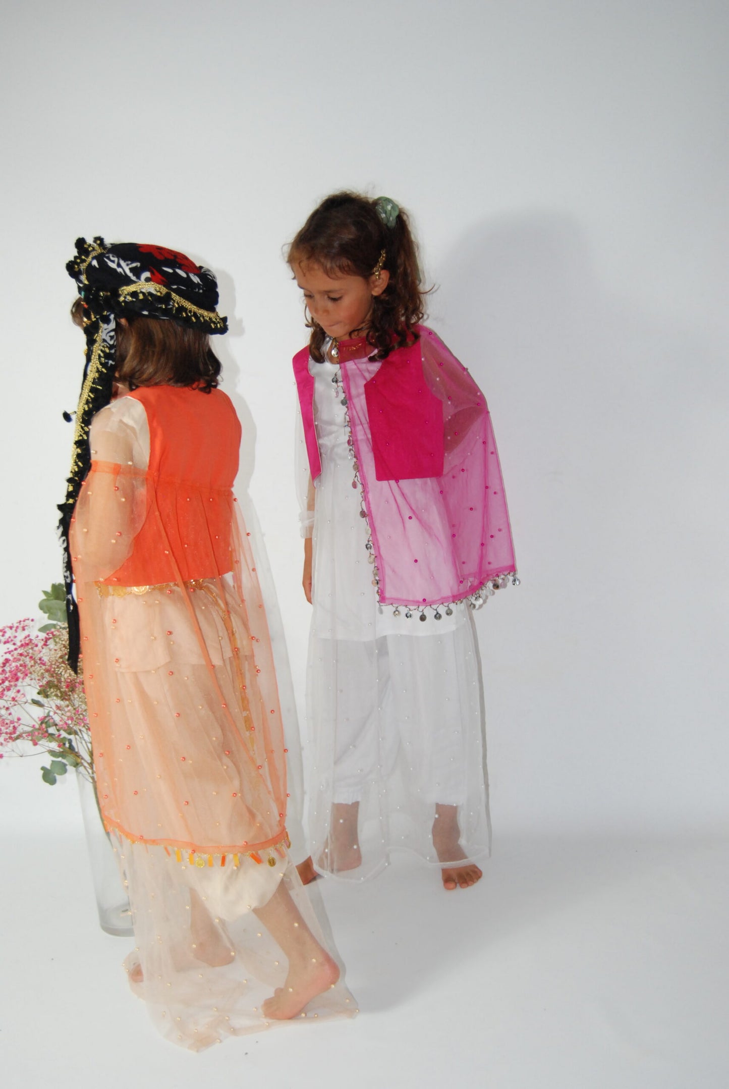 Sara 2 to 6 yearsKewsan textile and more Kurdish women, Kurdish clothes, Kurdische kleider