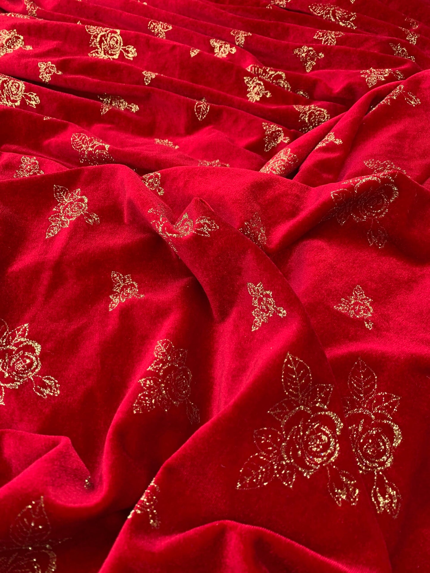 Velvet Stretch Red ( Meter)