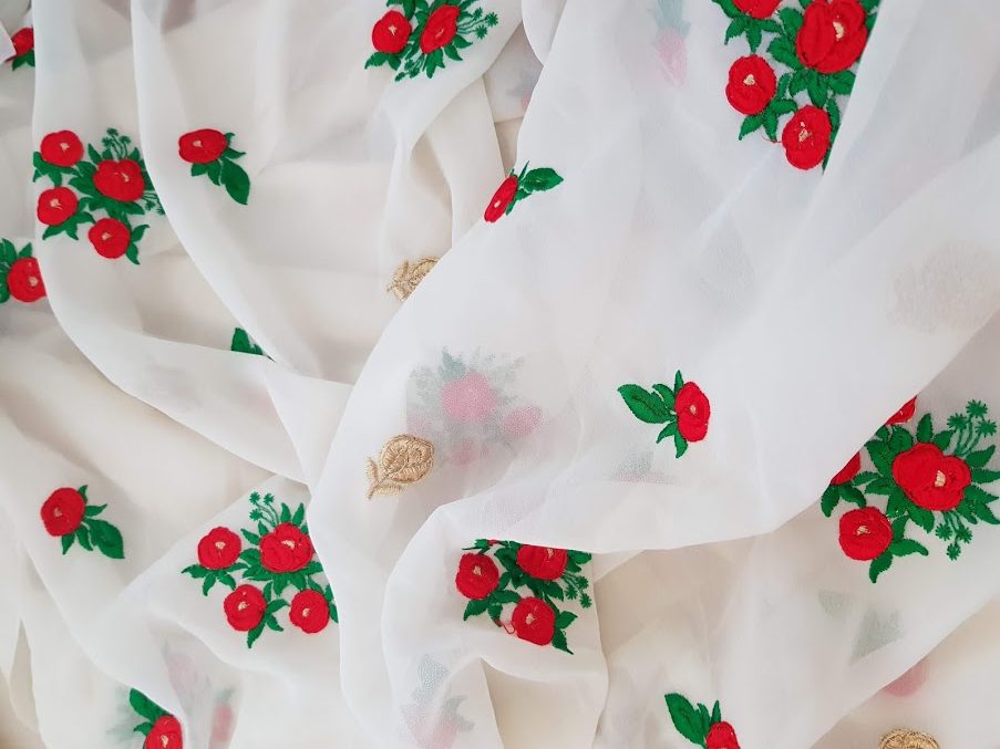 Pink bouquet suger base rag(meter)Kewsan textile and more Kurdish women, Kurdish clothes, Kurdische kleider