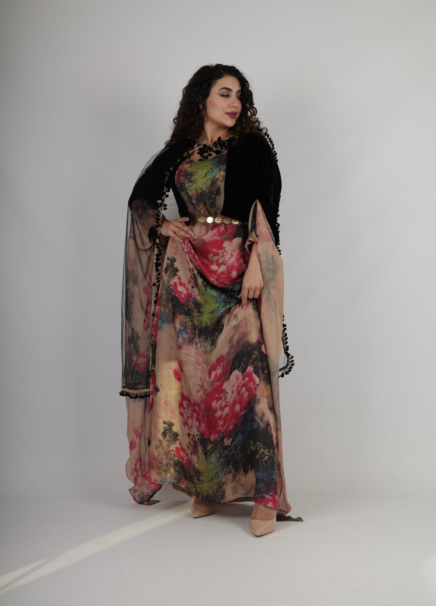 Stran Kurdish Dress complete with Salte velvet
