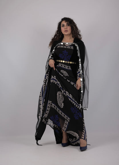 Golwanî, Hawrî Kiras & carbon blue  with kawa Velvet – Traditional Kurdish 4 Piece Dress