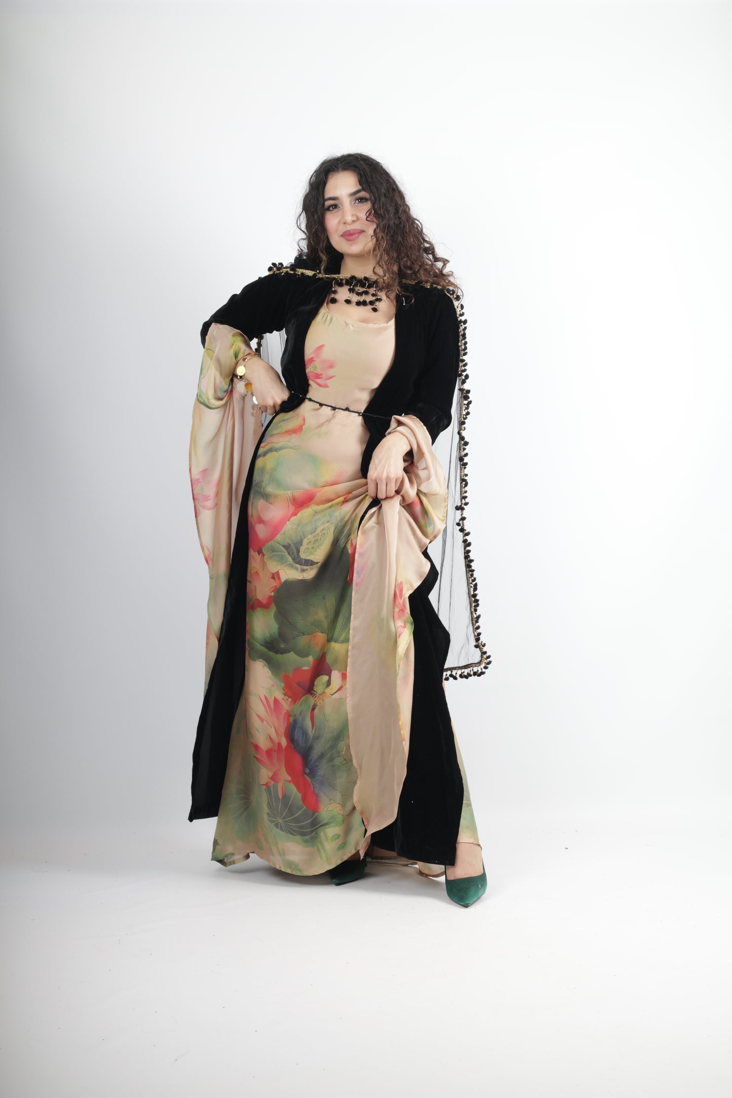 Shox Kurdish Deess 3 items with kawa