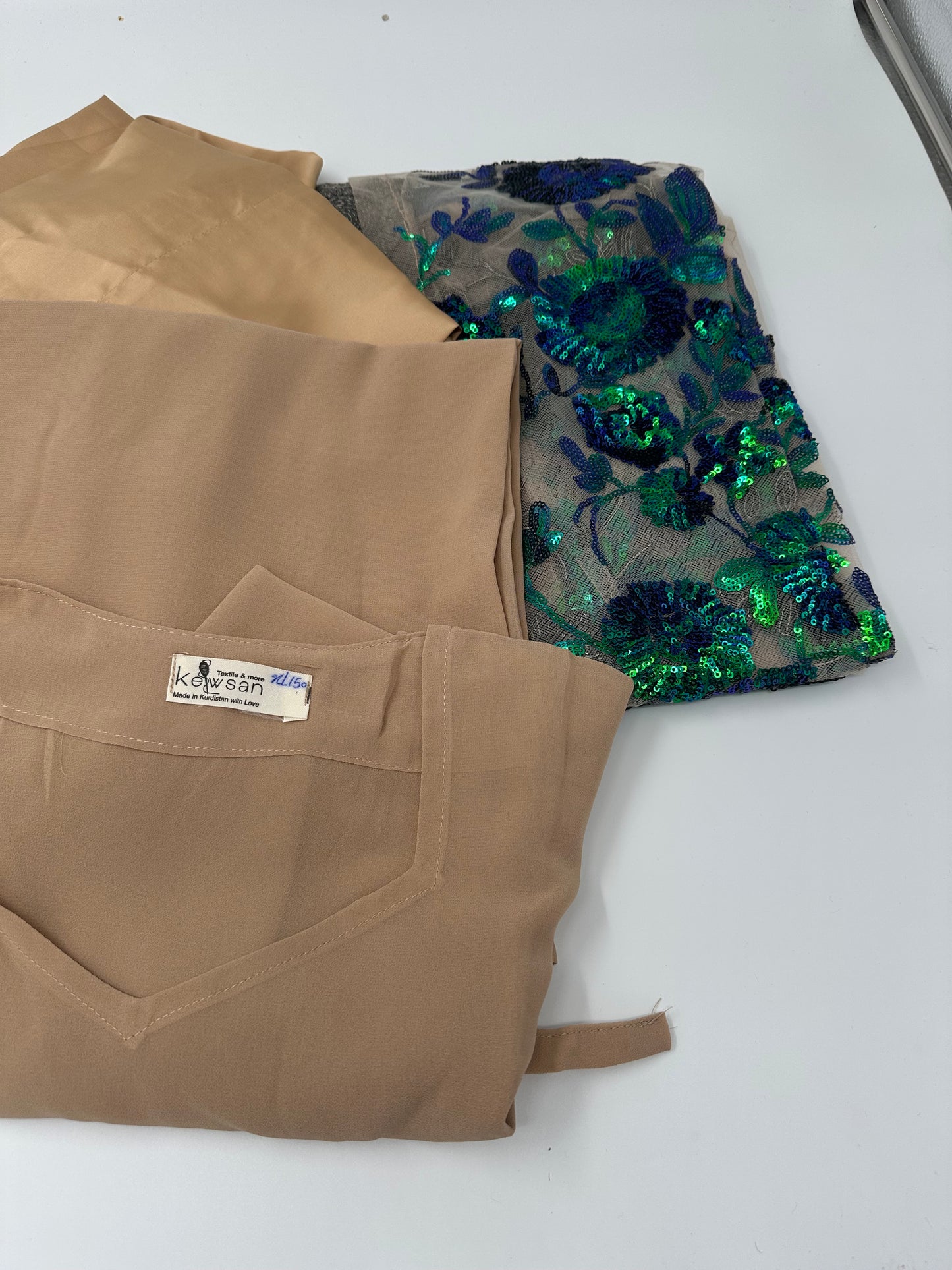 Dildar Grün/Blau Kurdisches Komplettkleid