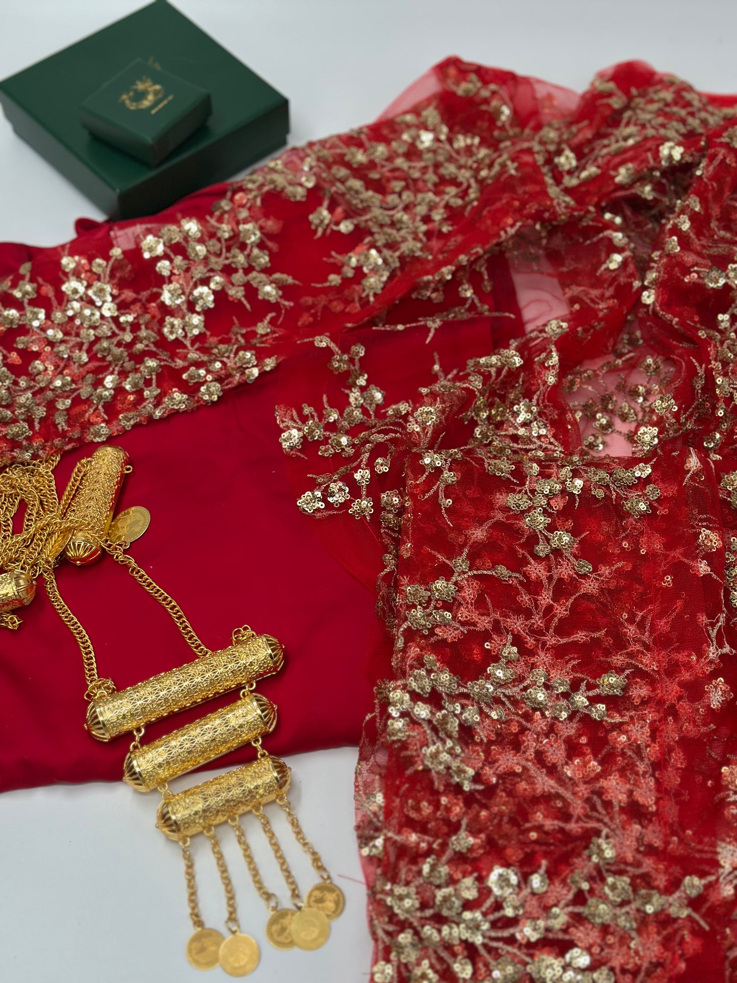 Shkofe Red Golden – Kurdish Dress