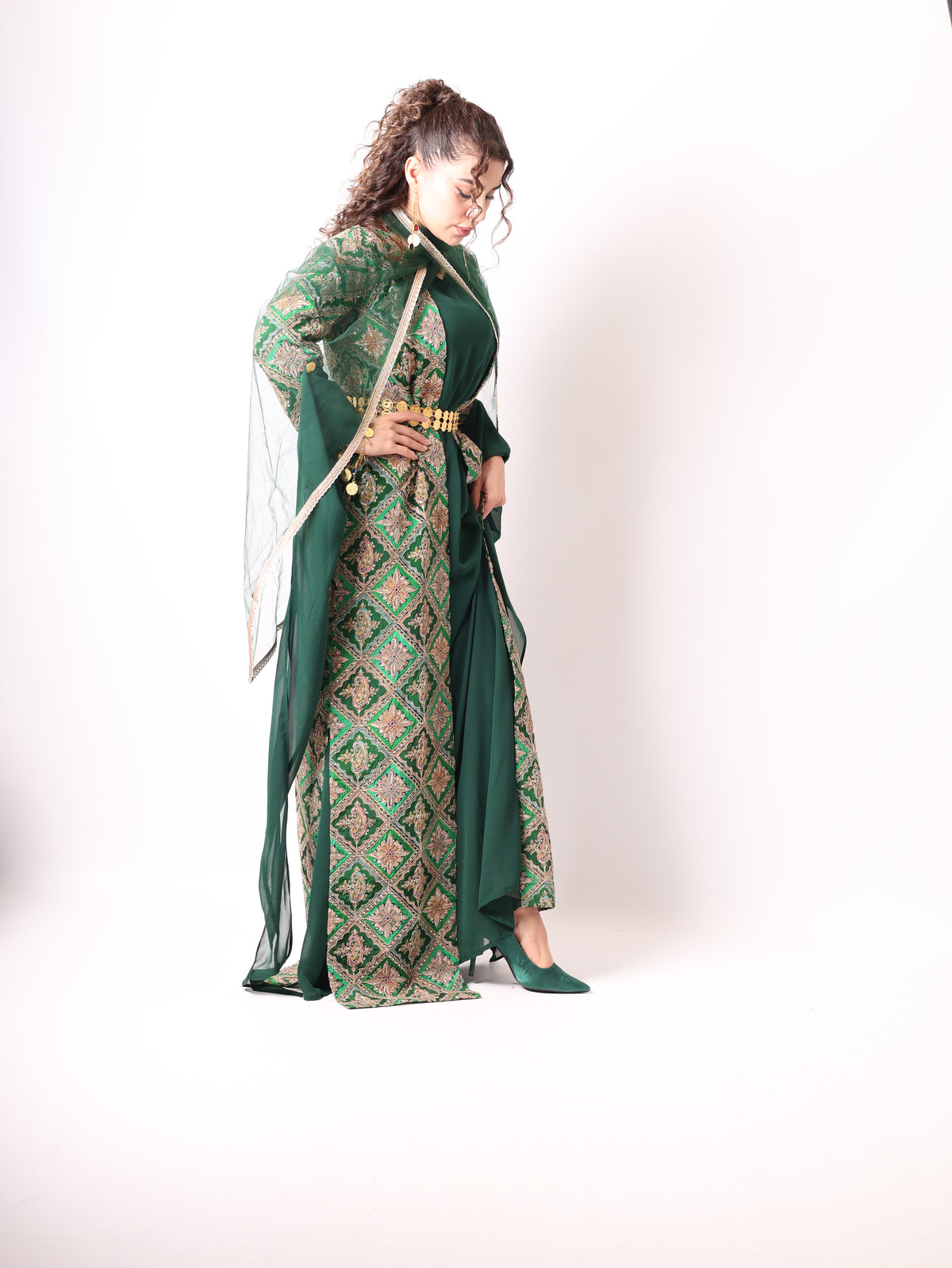 Monire  Dark Green 4  items including Dasmal with  Dark green