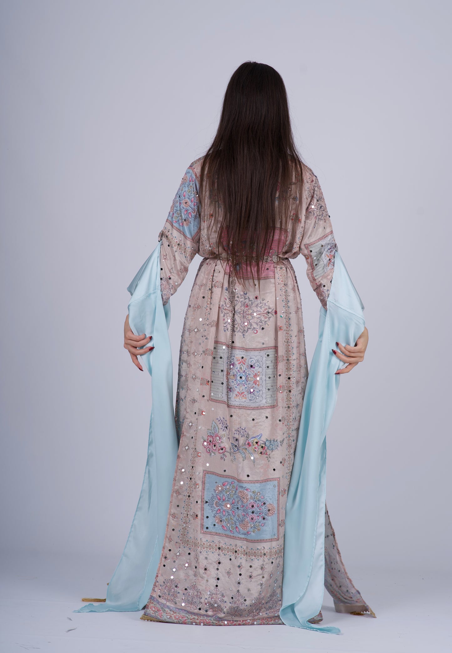 Cream and Sky Blue Kurdish Kawa – Rengîn Collection