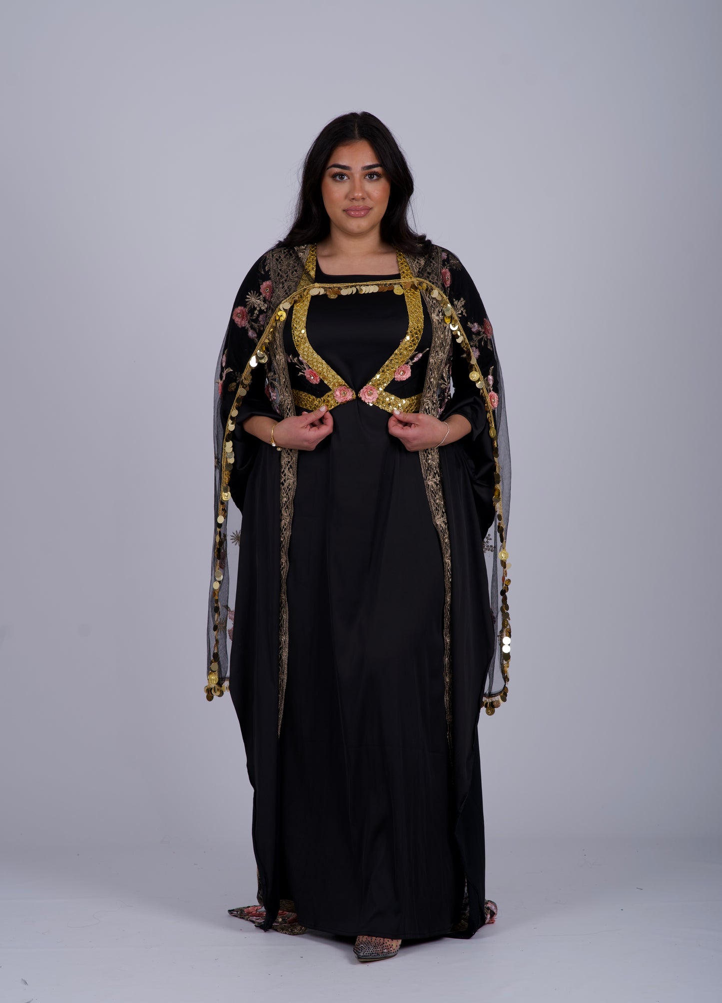 Xezal Collection – 4-Piece Traditional Kurdish Dress Set in Elegant Black