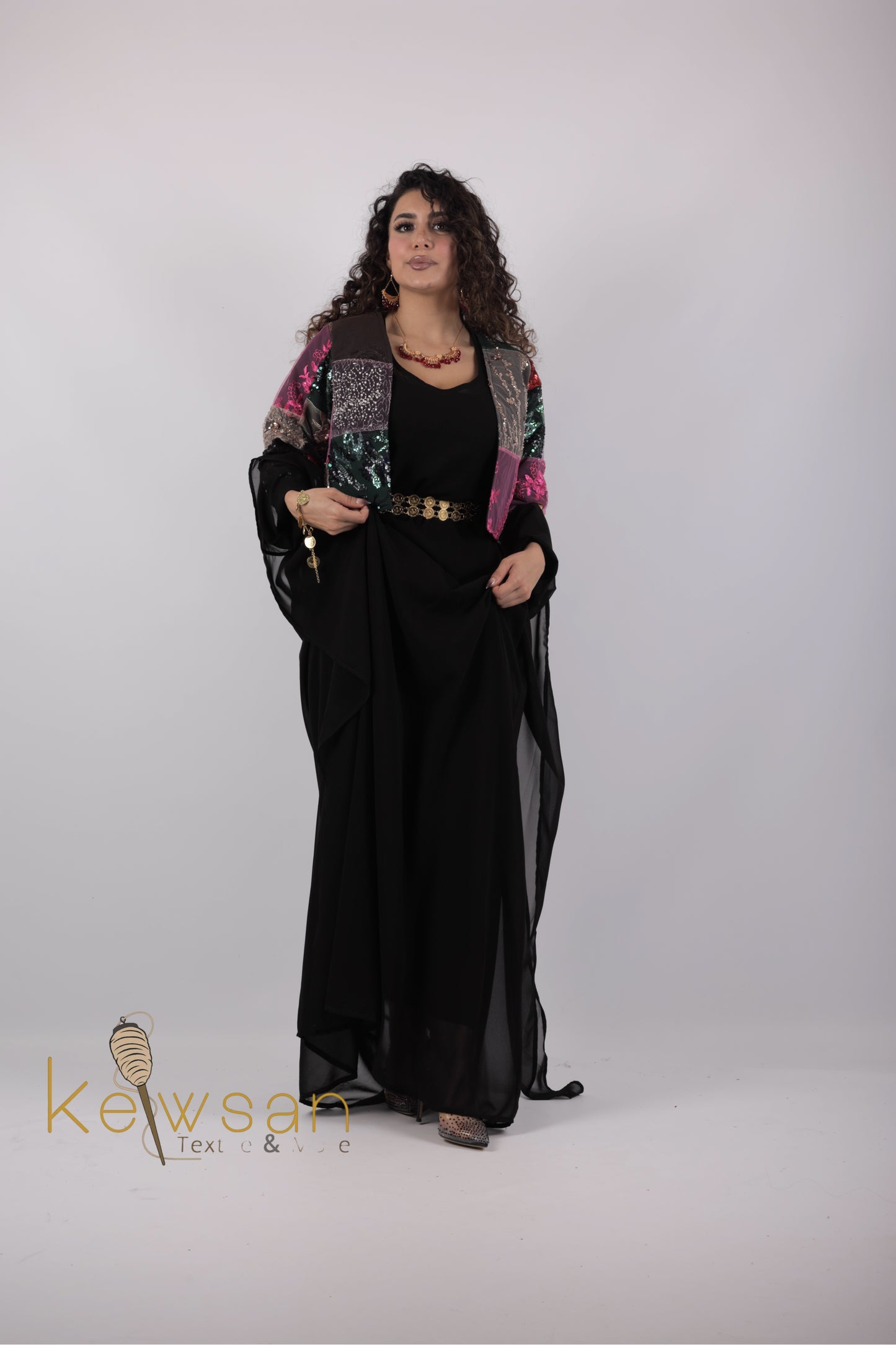 Zhian Eco collection includes Belt and Arm pin Shamaran collection