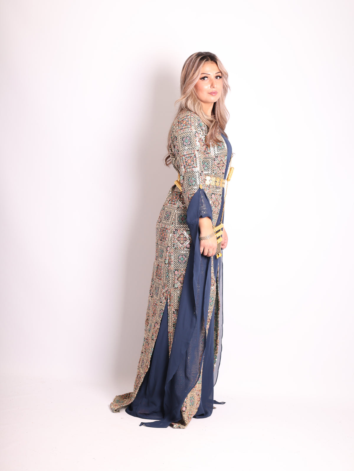 Cudi / Judi Kurdish Dress Navy blue  – Luxury Embroidered 3-Piece Se