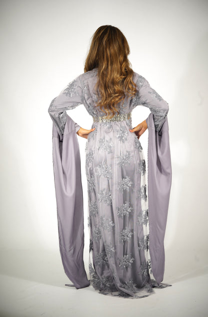 💜 Sakar – 2-Piece Kurdish Dress in Lavender-Grey | Modern, Soft & Graceful