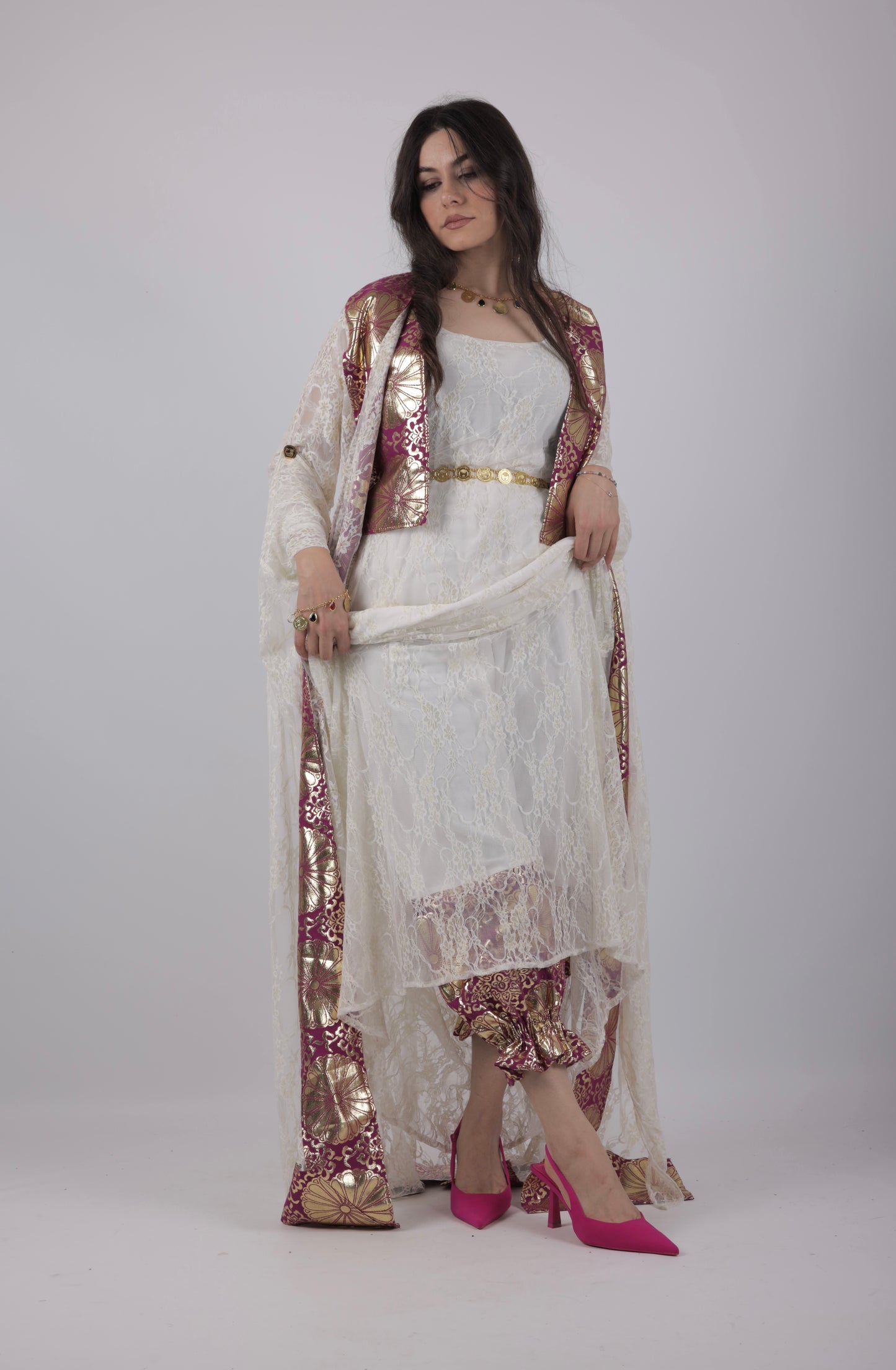 🩷 Zerin Collection – 5-Piece Kurdish Dress Set (Golden, Maroon Off-White)