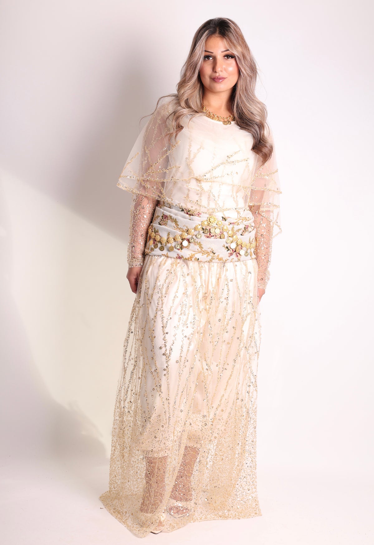Mukeryani Newroz Off white