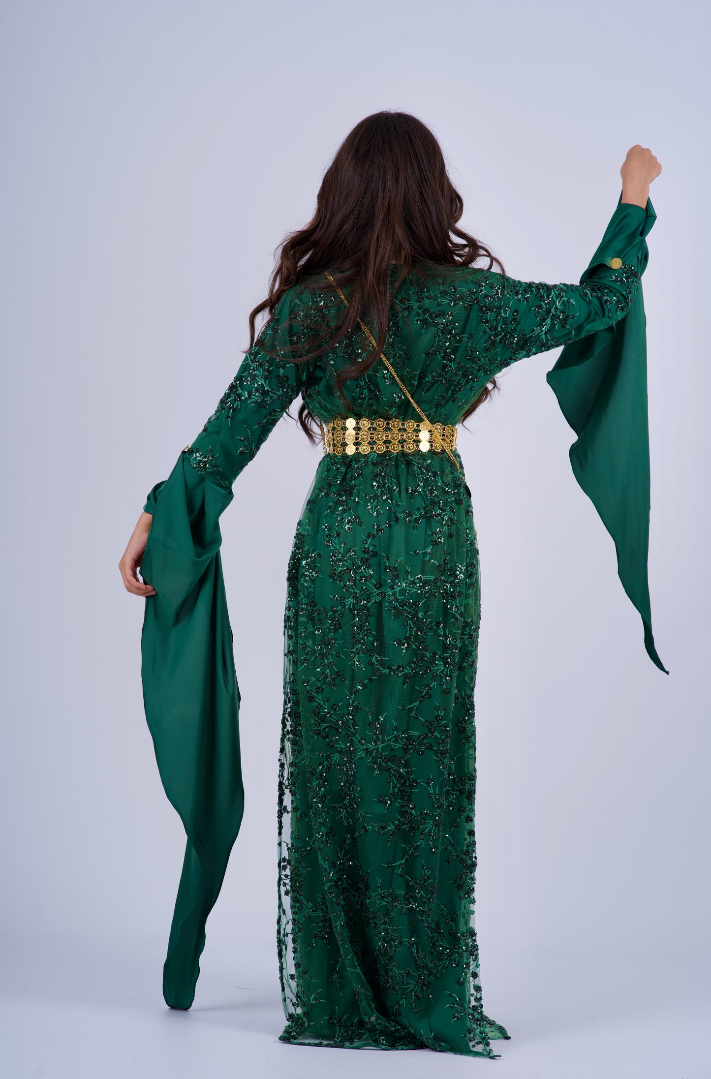 Shkofe Kurdish Dress – A Timeless Symbol of Elegance & Heritage