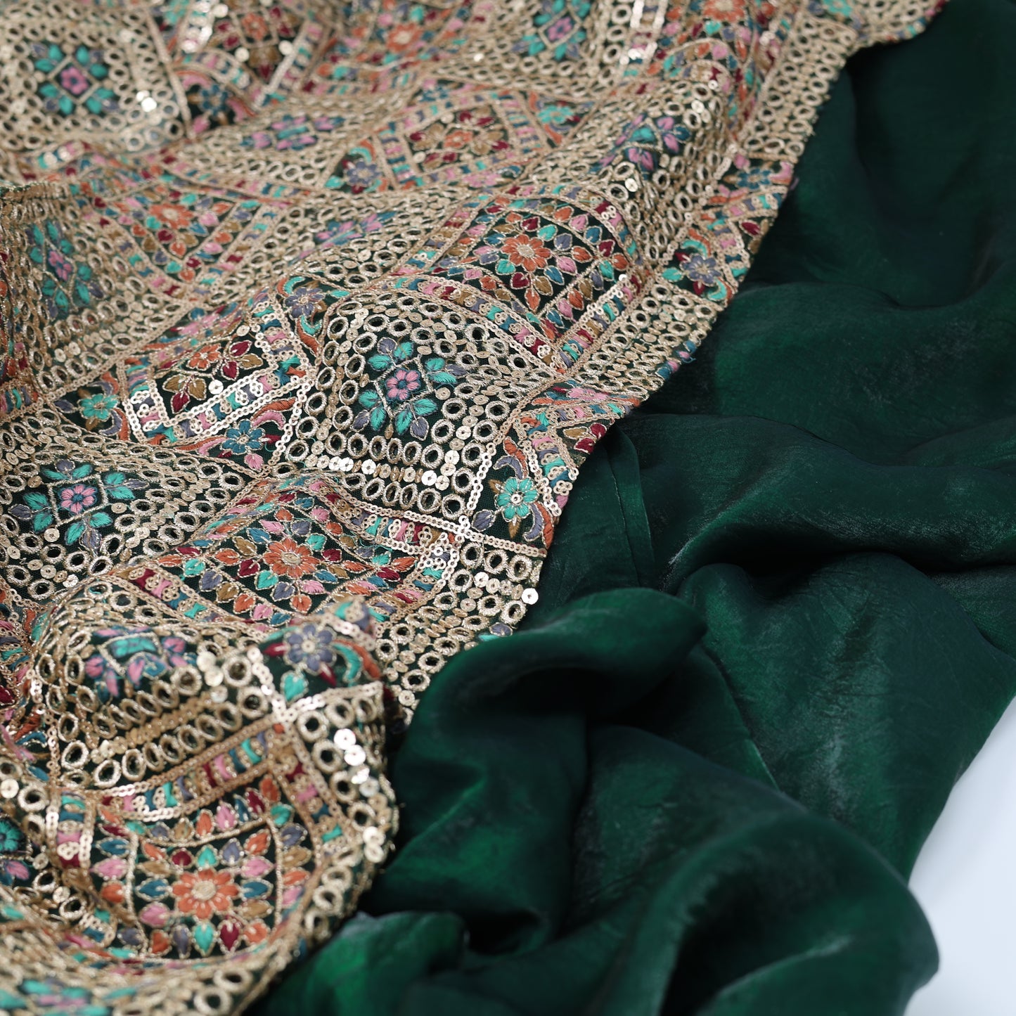 Cudi Kurdish Dress Green – Luxury Embroidered 3-Piece Set