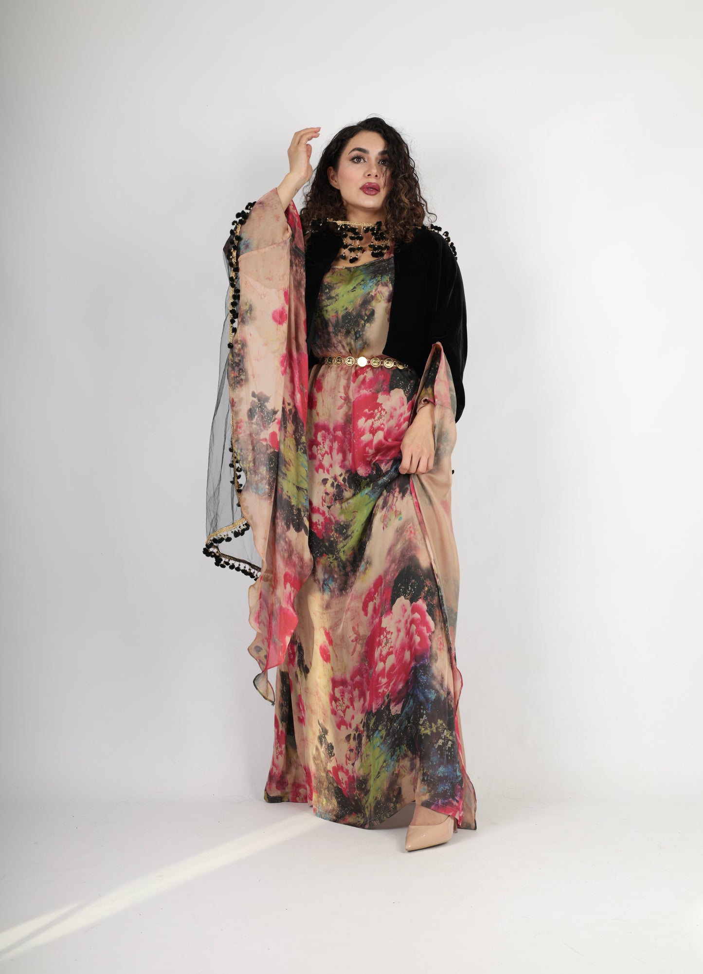 Stran Kurdish Dress complete with Salte velvet