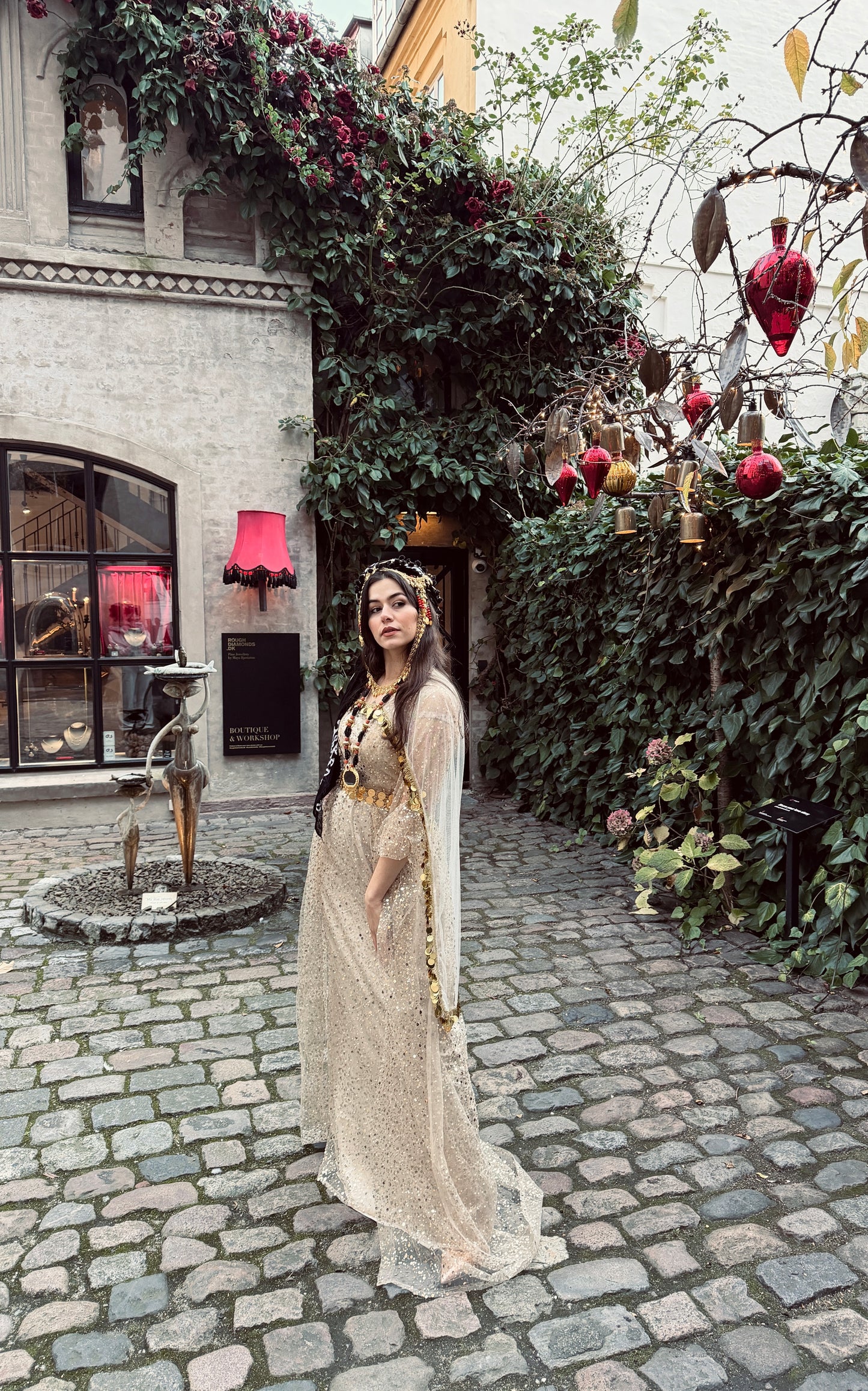 Kurdish Wedding Beige 4 items