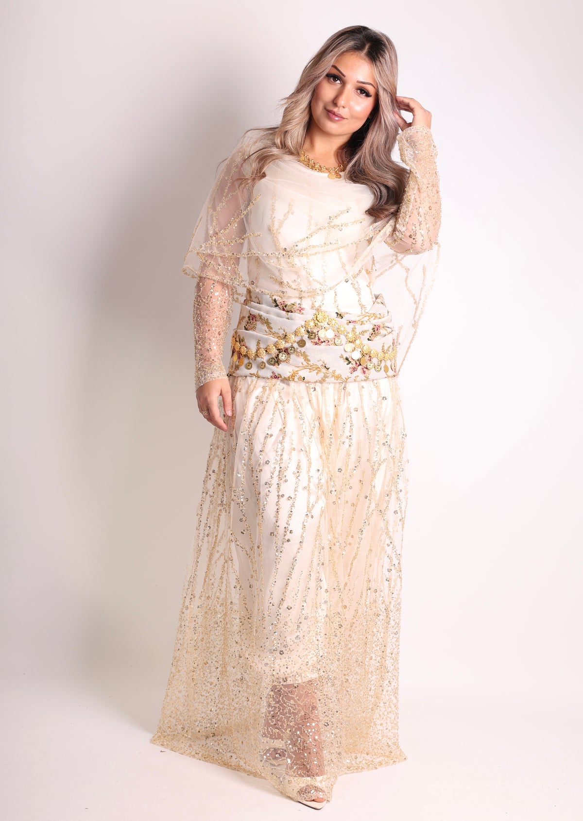 Mukeryani Newroz Off white
