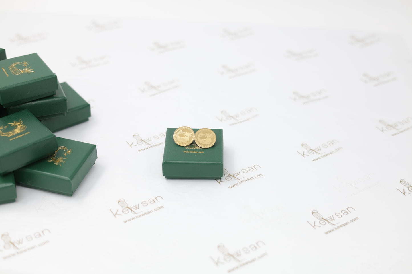 4 Kurdish accessories