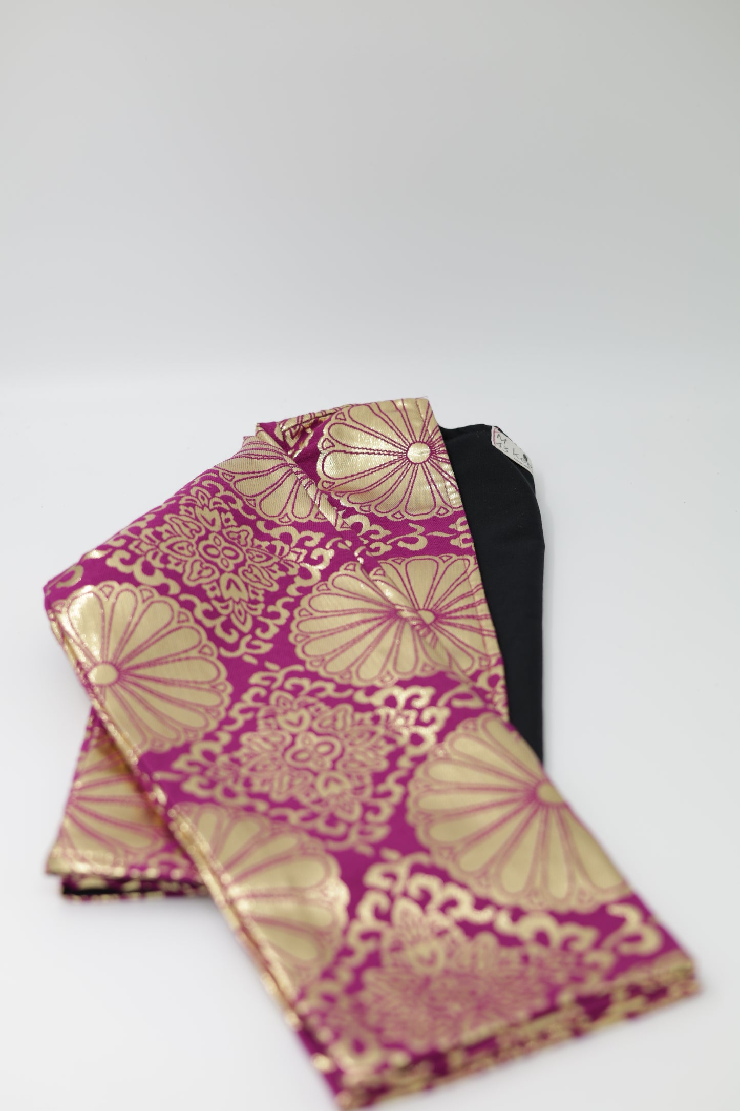 Salte or Vest with Arms Arxewani Color  Metallic Jacquard