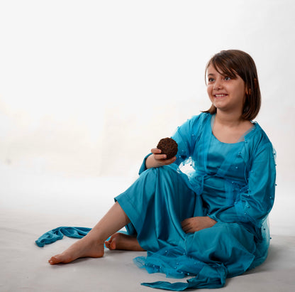 Badini Model – Turquoise BlueKurdish Dress for Girls (7-12 Years) with Flexible Fit and Elegant Design