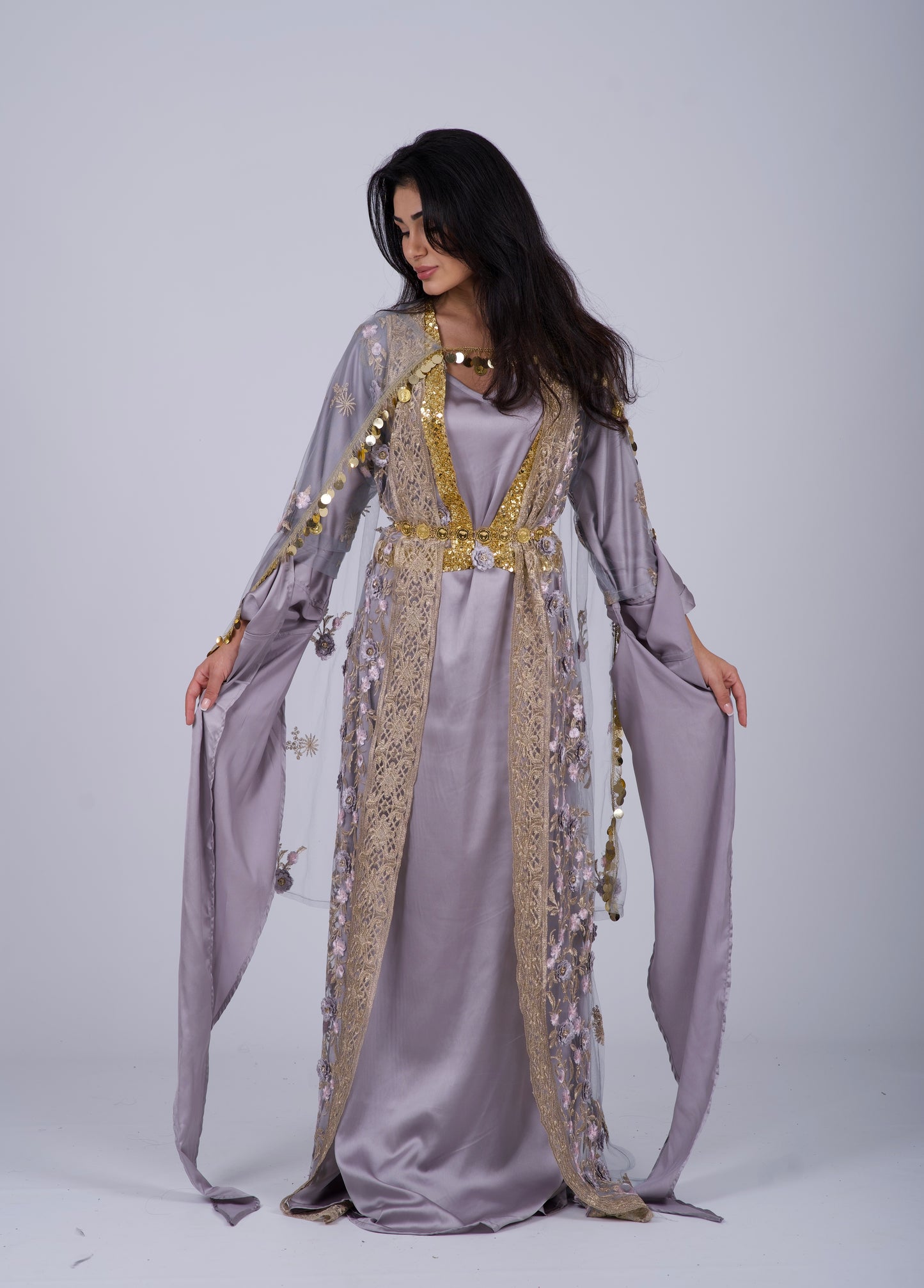 Xezal Collection – 5-Piece Traditional Kurdish Dress Set in Elegant Grey