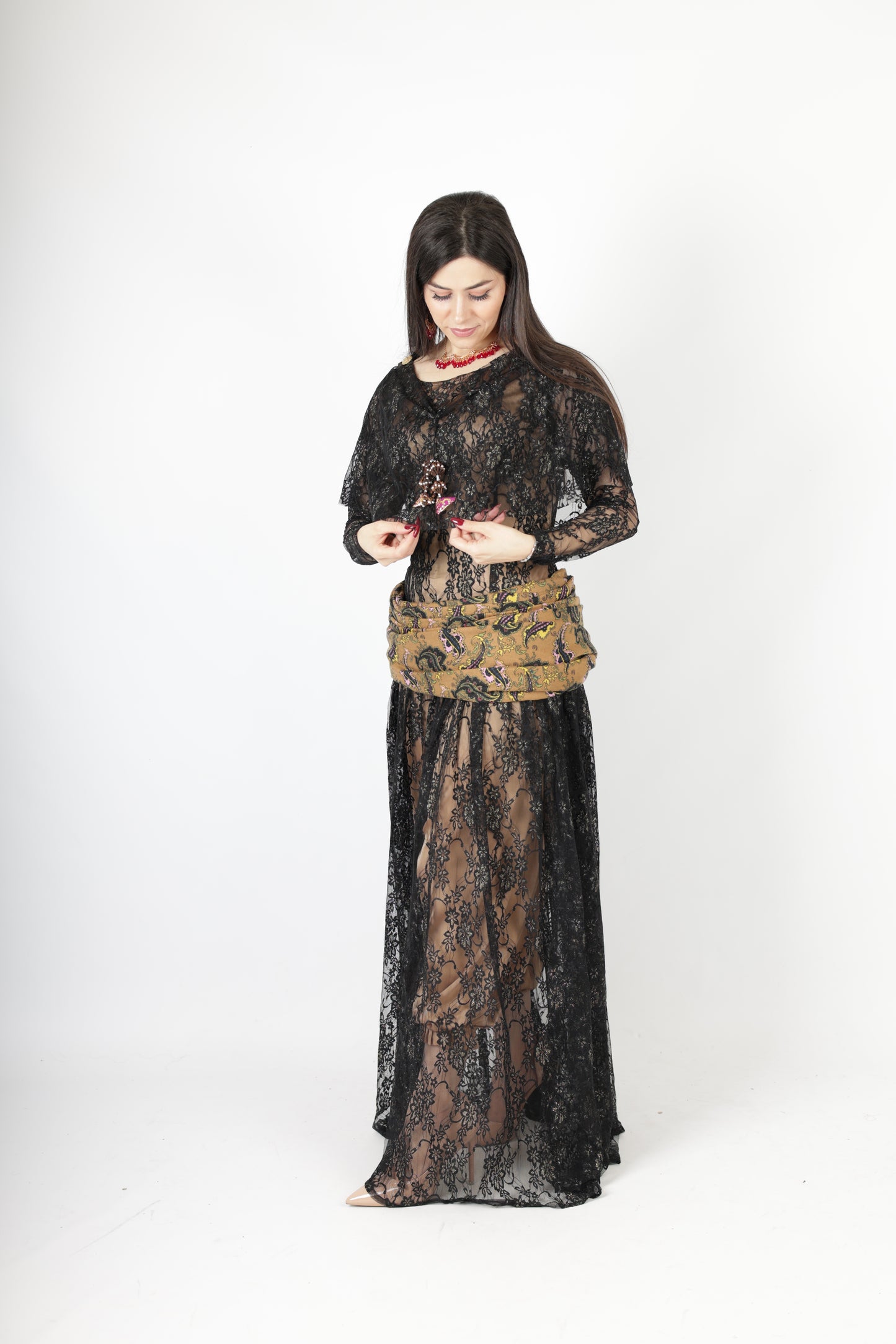 Mukryani Kurdish Dress – 5 Piece Traditional Set