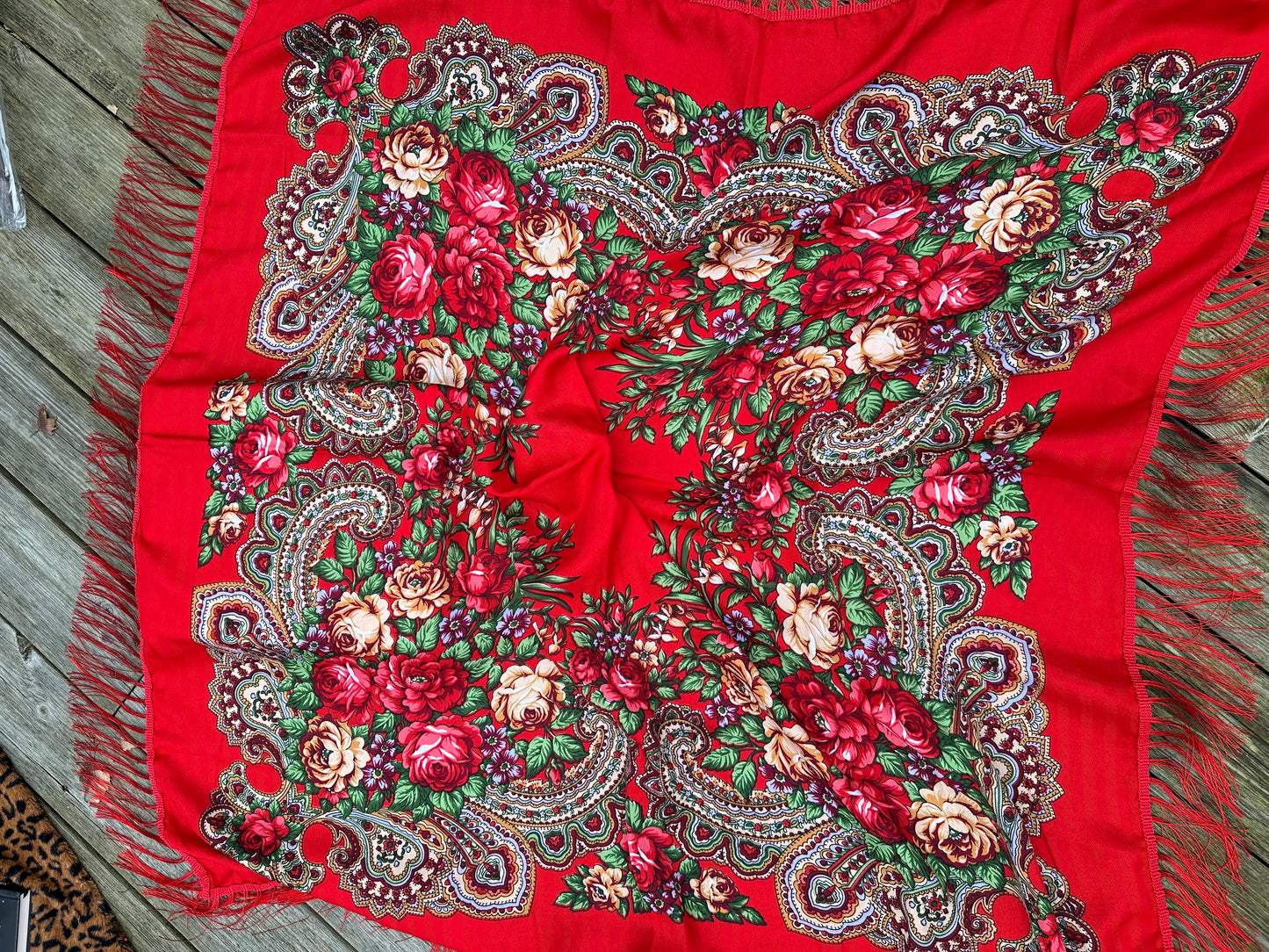 Elegant Red Floral Scarf | 110x110 cm | Luxurious Soft Touch with Tassels