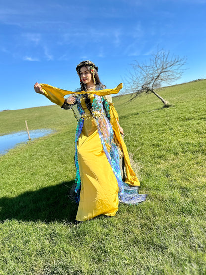 Polak with Matt Dark Yellow ( Mustard)Kewsan textile and more Kurdish women, Kurdish clothes, Kurdische kleider