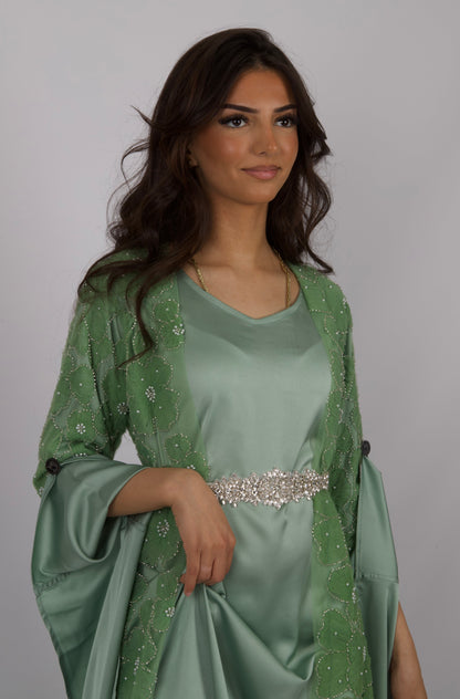 Silberner Kristallgürtel mit elegantem Design