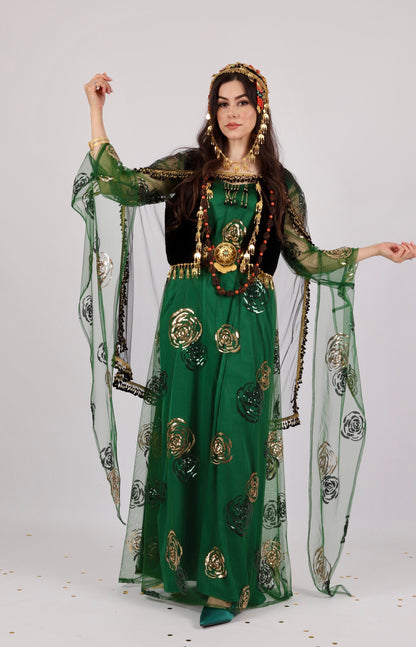 Nishtman Green Kiras + underKewsan textile and more Kurdish women, Kurdish clothes, Kurdische kleider