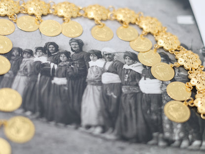 Kurdish Classic Sar Peshtwên including Box
