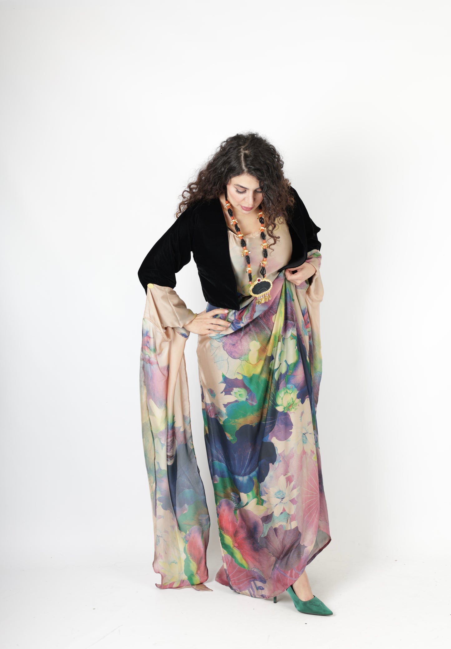 Chnar Kurdish Dress complete with Salte velvet 3 items