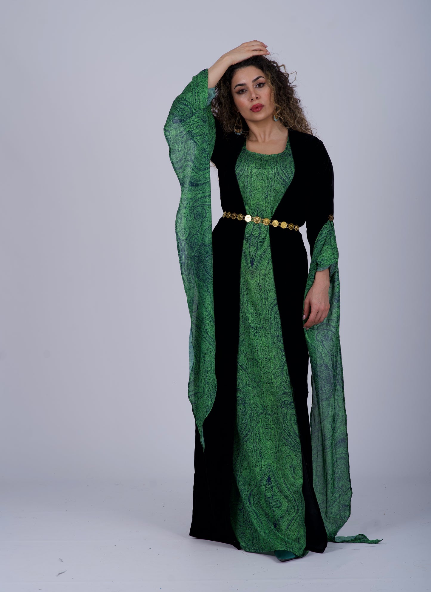 Green Silk Satin Kurdish Dress – Elegant & Traditional Design