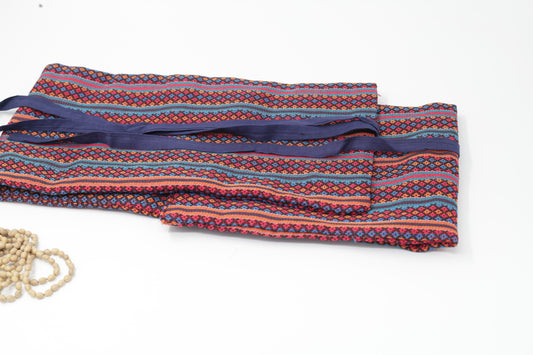 Kurdish Ŝal Kurdi pêshten