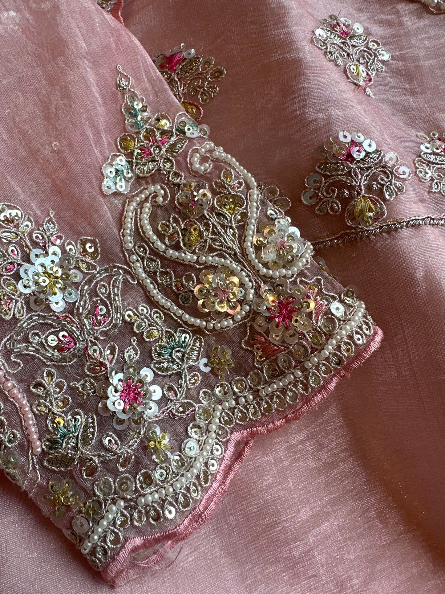 Kurdistan Collection Beautiful Pink