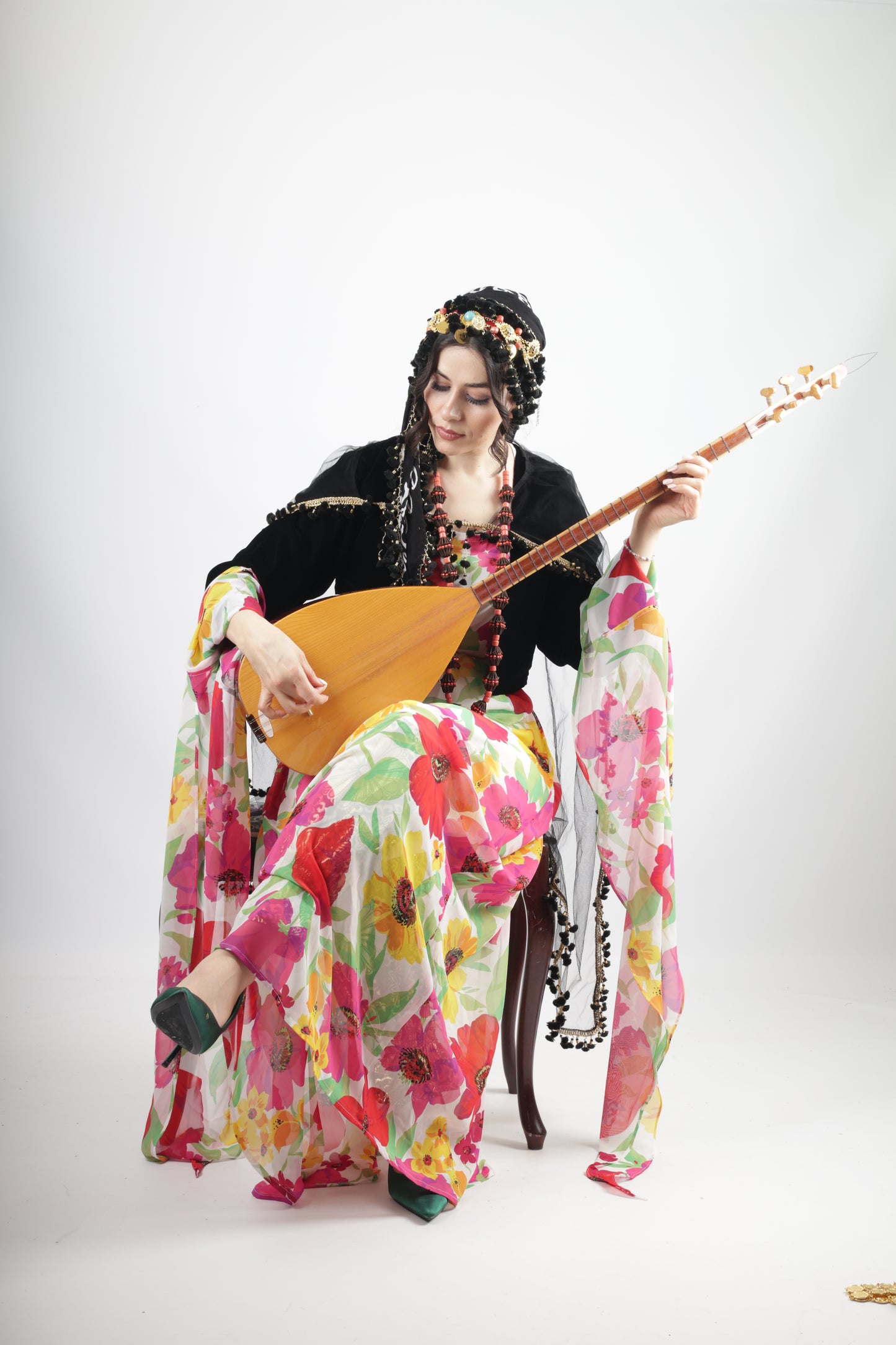 Gul kash Kurdish Deess with Kolwane 4 items