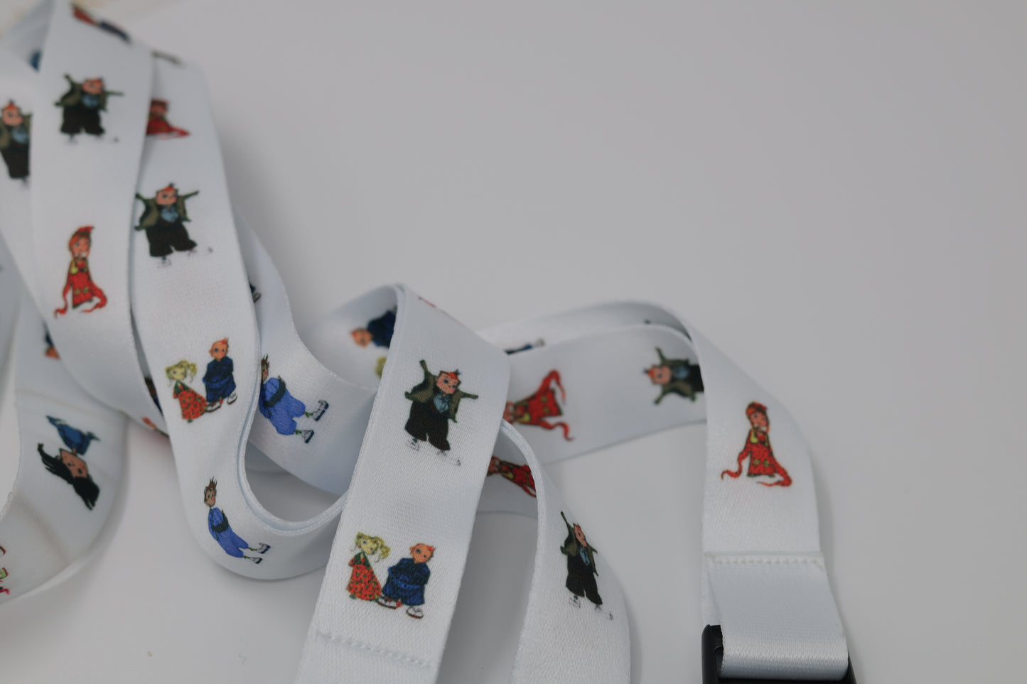 4 Kurdish accessories