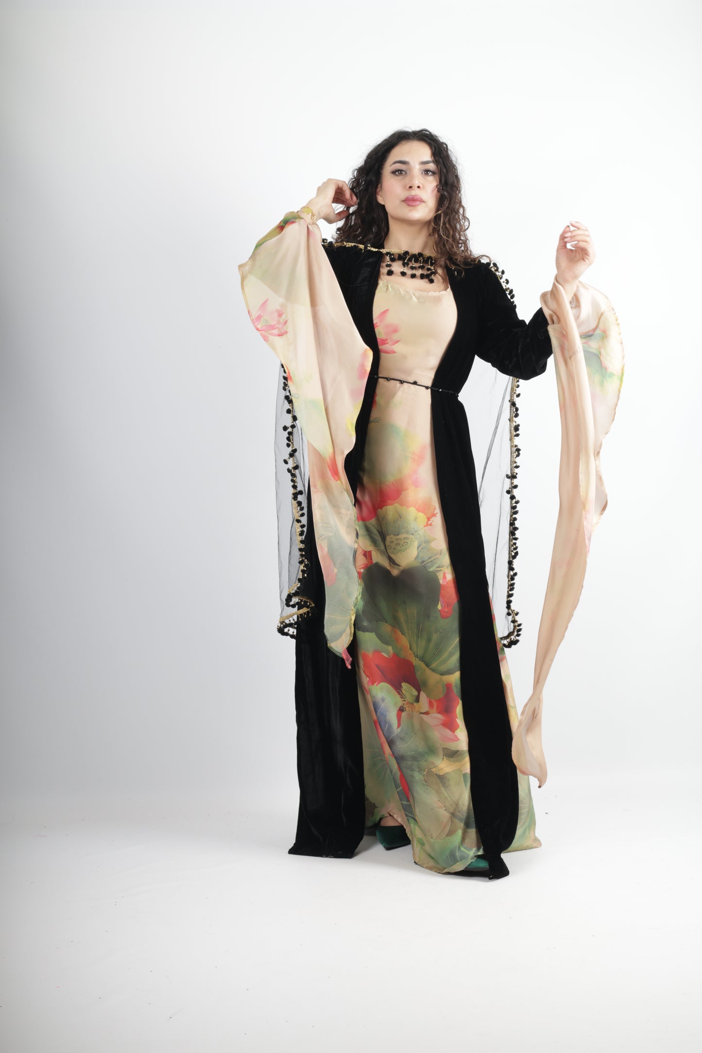 Shox Kurdish Deess 3 items with kawa