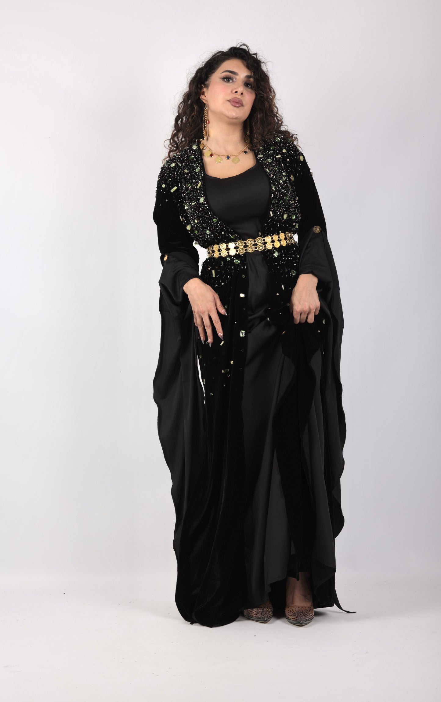 Crystal stones Swarwdki including Belt and arm pins