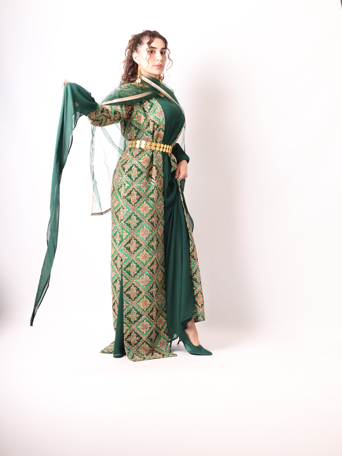 Monire  Dark Green 4  items including Dasmal with  Dark green