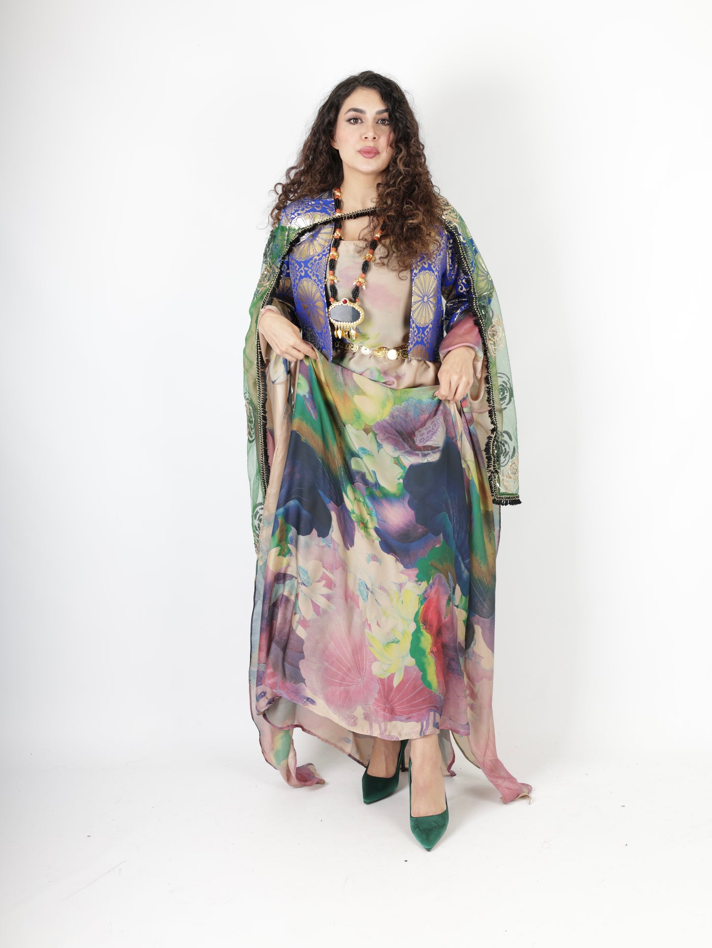 Chnar Kurdish Dress complete