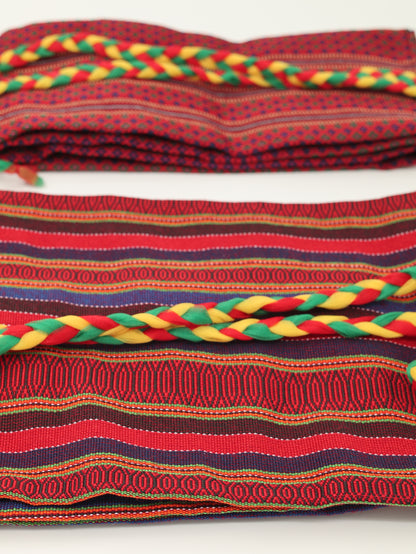 Kurdish Ŝal Kurdi pêshten  Kur + Bab ( 2 belts)