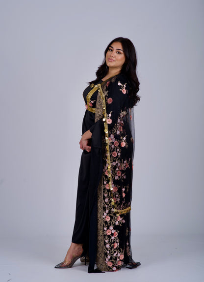 Xezal Collection – 4-Piece Traditional Kurdish Dress Set in Elegant Black