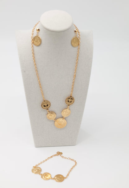 Necklace earrings and bracelet