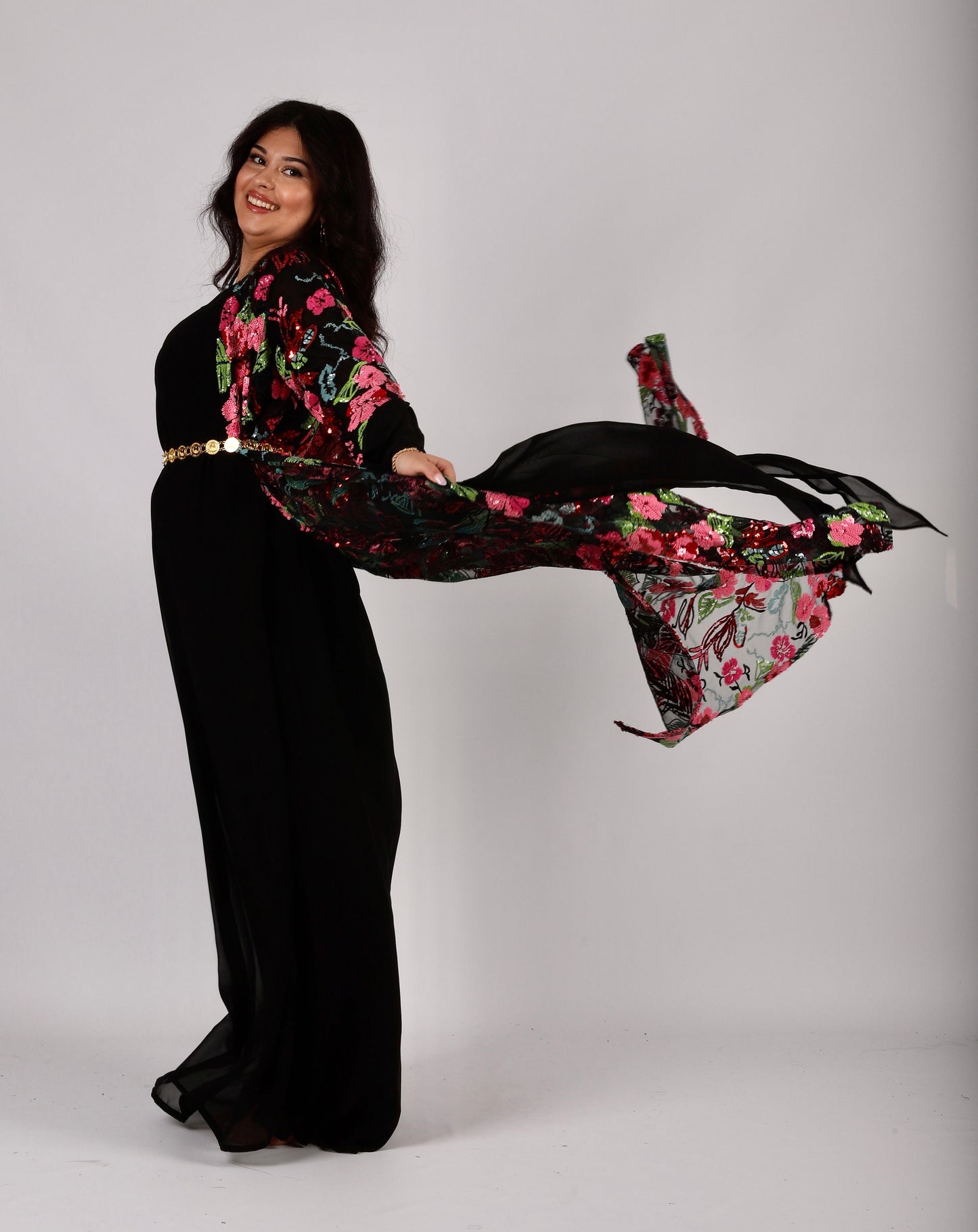 Online Kurdish dress by Kewsan Textile and more  #Kurdish_Dress, #Kurdisches_Kleid, #Kurdish_Luxry, #Kurdish_Fashion, #Kurdish_Women