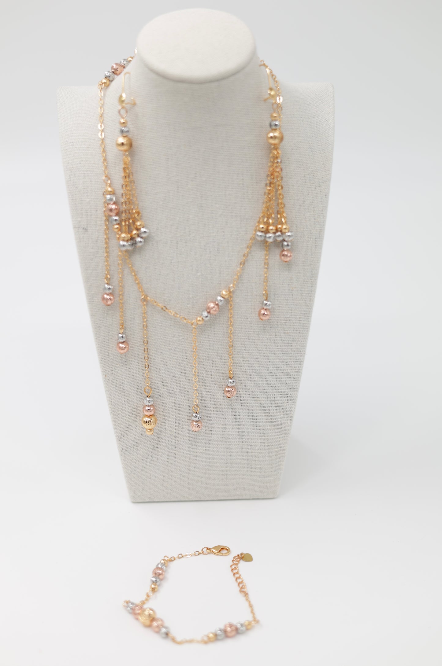 Necklace earrings and bracelet